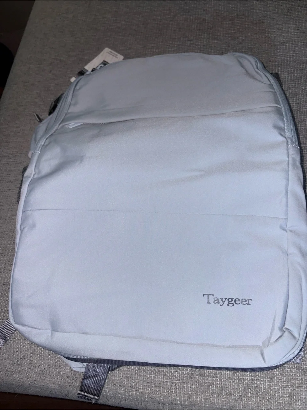 Taygeer light blue  backpack with black mesh panels #taygeer #tech
